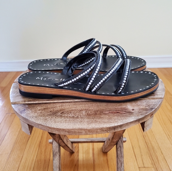 Shoes - Picture 2 of 5